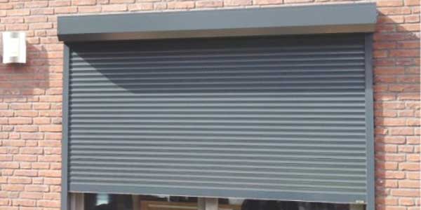 Aluminium rolluiken plaatsen